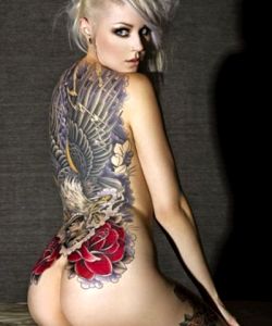 25 Pictures Of Chicks With Tattoos