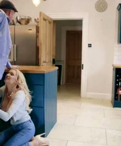 Amber Jayne Giving A ‘sneaky’ BJ In The Kitchen.