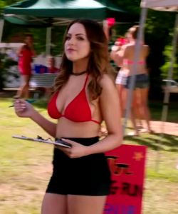 Elizabeth Gillies