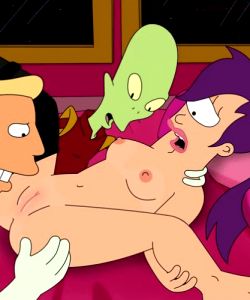 LEELA GETS KIFFED AND ZAPPED