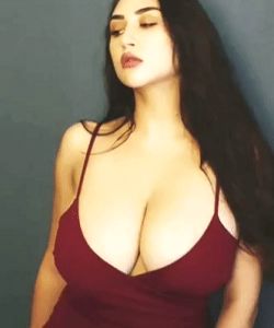Louisa khovanski – thick tits ebony-haired model