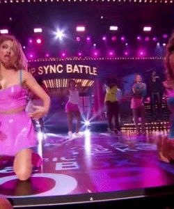 Sarah Hyland & Nicole Scherzinger – Lip Sync Battle