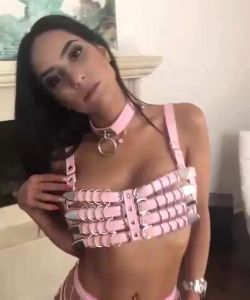 Tia Cyrus VR Porn Video Releasing Soon @VRBangers
